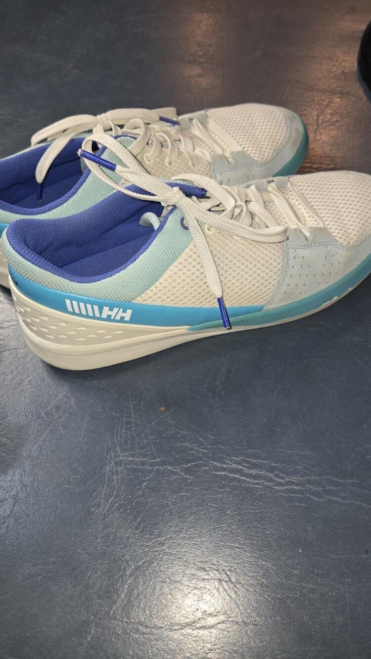 Helly Hansen Shoes - Women's Size 9